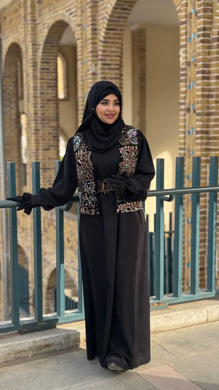 کد۳ مانتو عبای مهنا 😍
