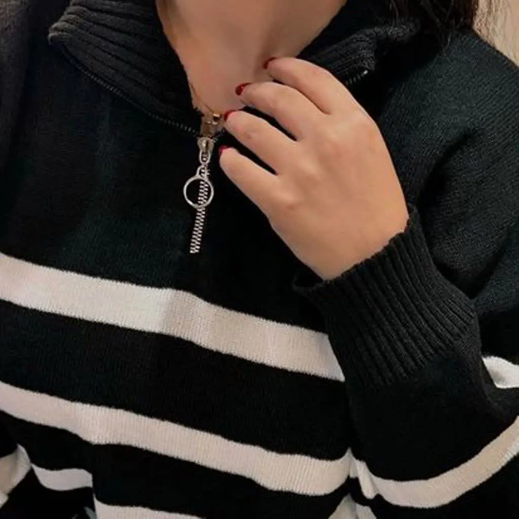 🔸 نام: بلوز بافت یقه زیپ دا...