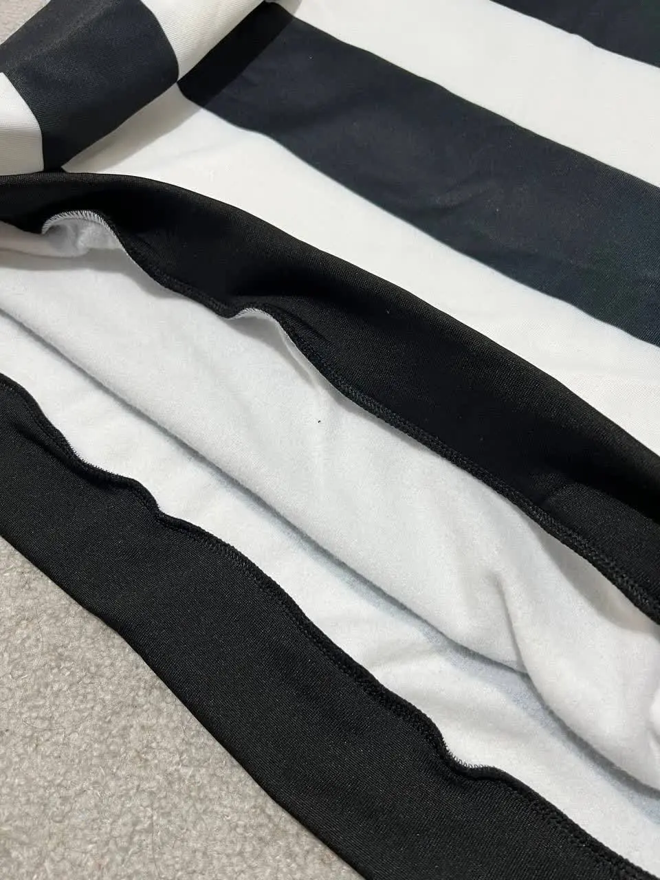 👚 نام: مدل خورشید
