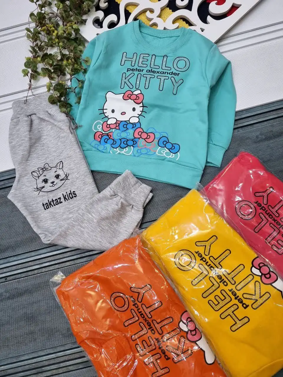 🇮🇷🧥🧶👗👚👔🎽👕👖💎
