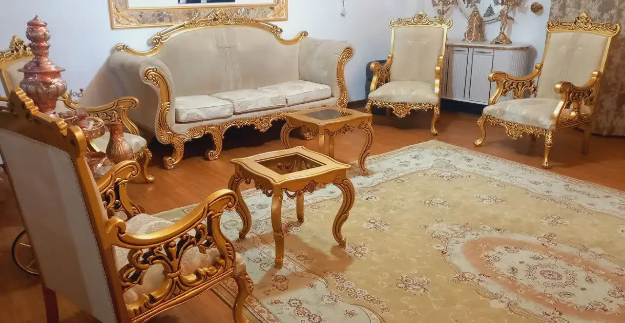 مبل استیل ۷نفره ورق طلا و تشک‌ها
