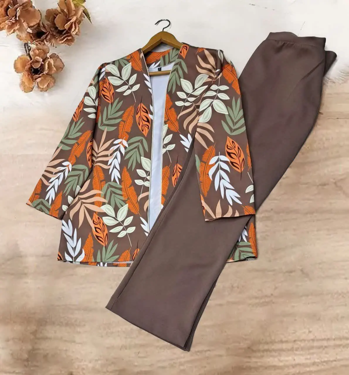 👚 نام: کت شلوار عسل
