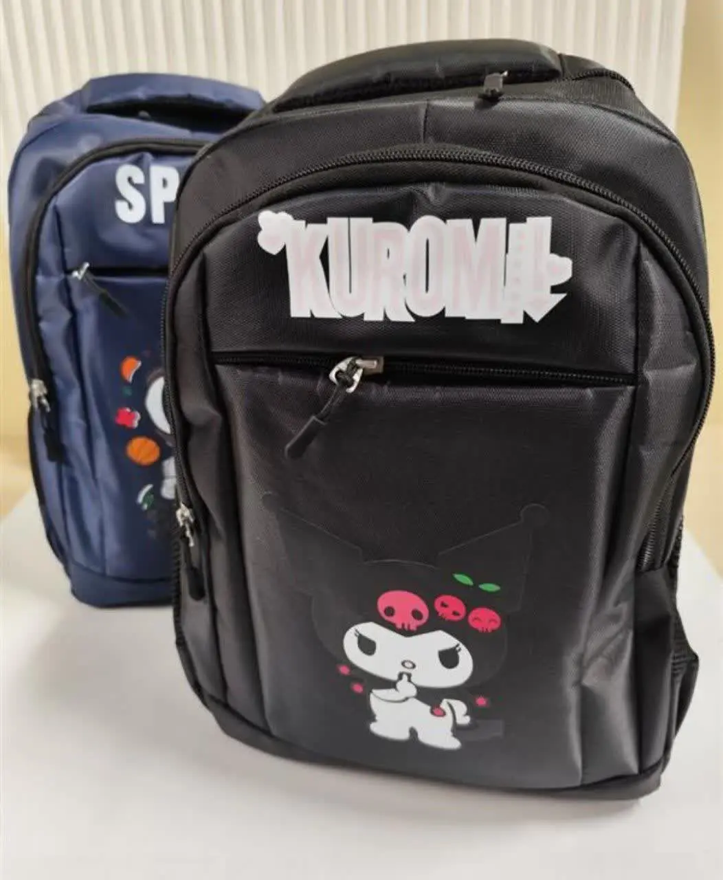 کوله پشتی فضانورد و کرومی