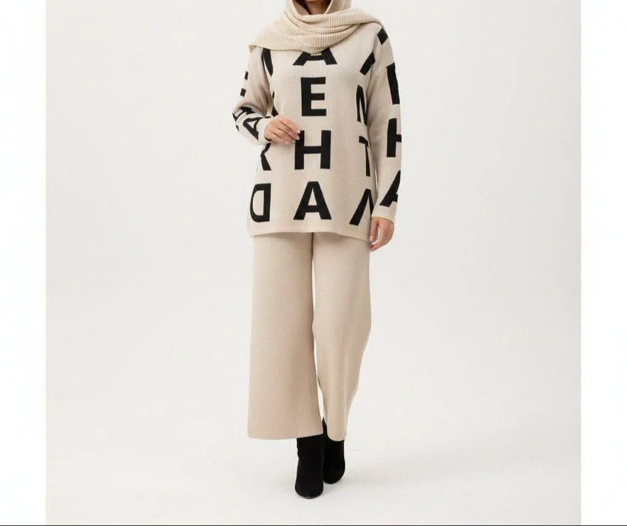 👚نام: تونیک شلوار حروف