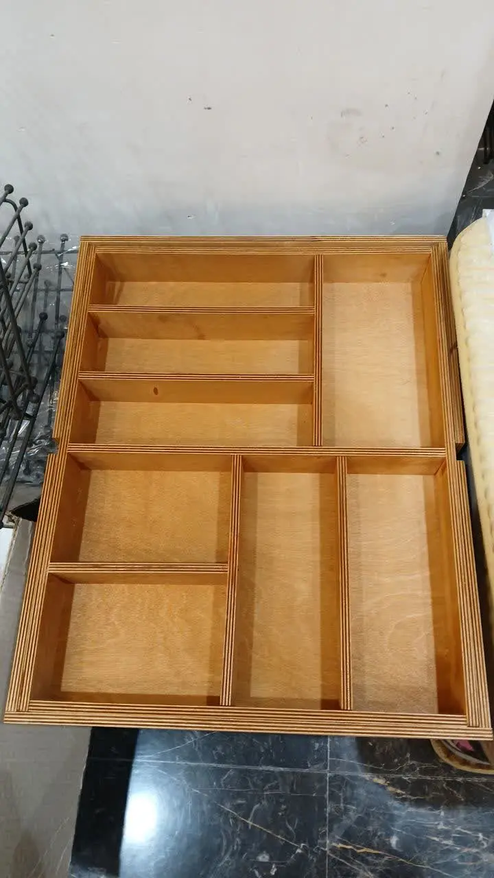 نظم دهنده قاشق و چنگال کشویی
