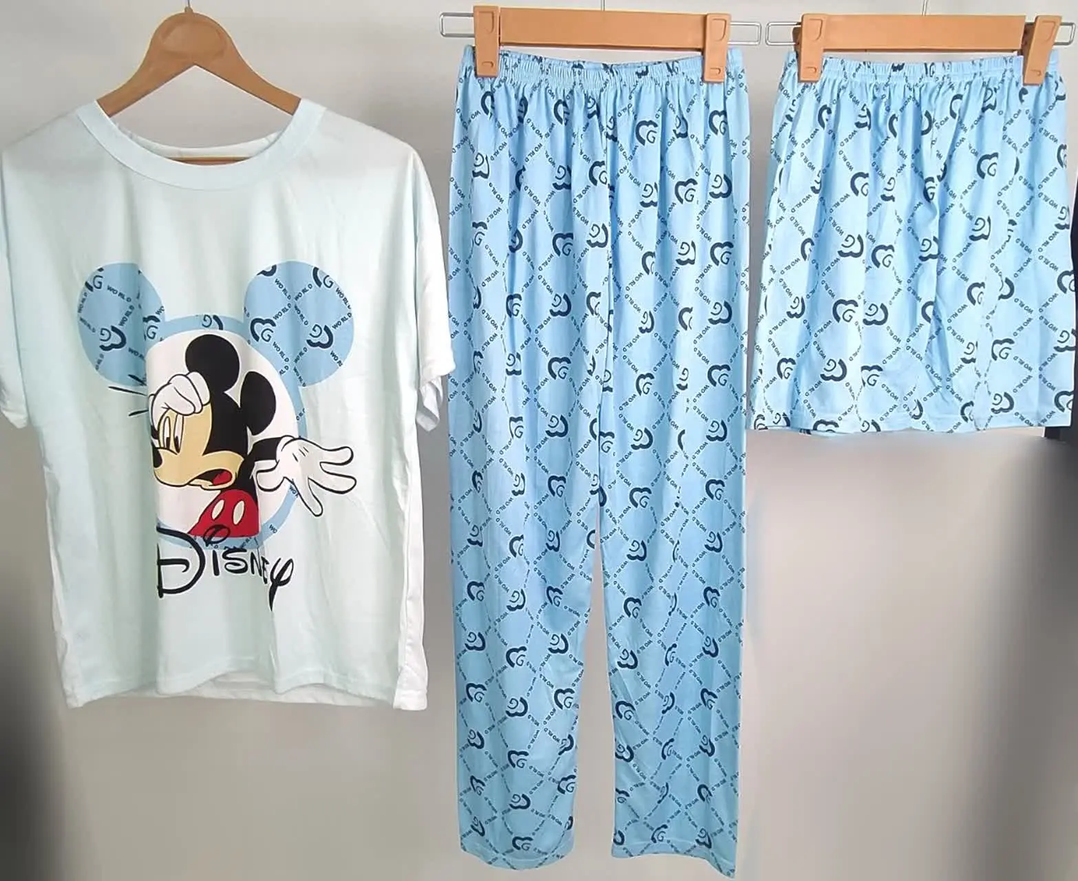 نام👗ست ست تیکه خواب گیاهی
