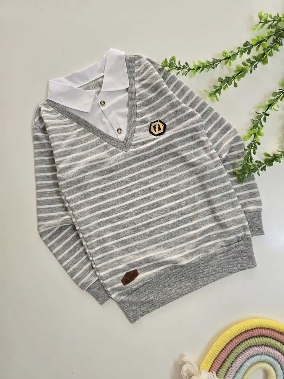 بلوز تک یقه دار