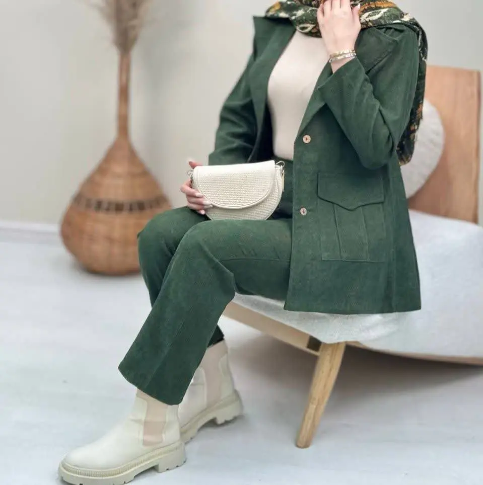 نام: کت شلوار مخمل
