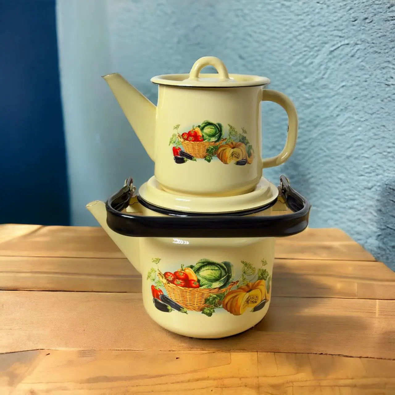 کتری ۲ لیتری با قوری ۱ لیتر...