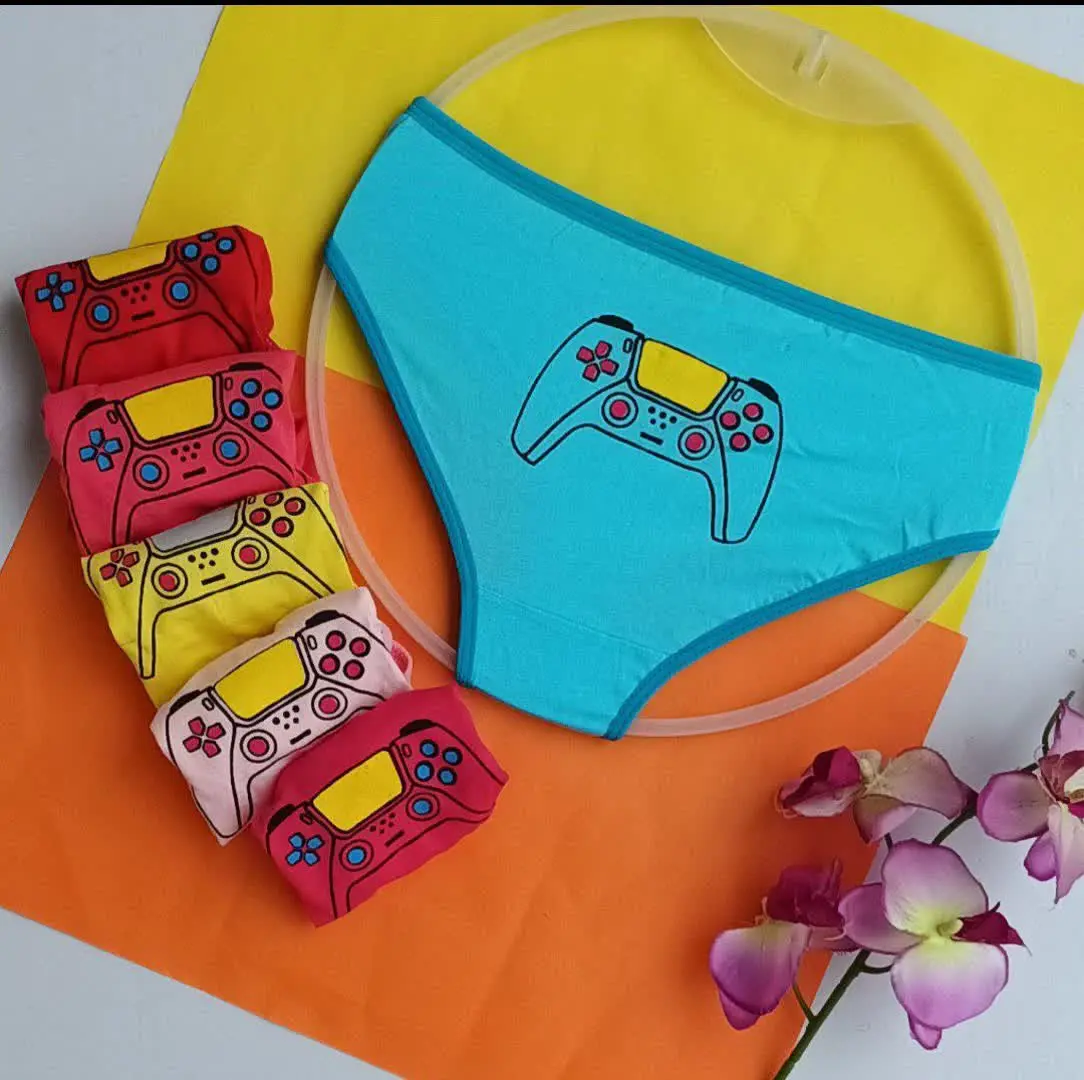 شورت پشت چاپ ❤️❤️
