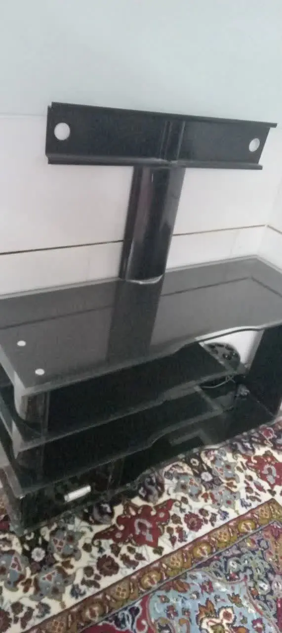 میز تلویزیون قیمت ۵۵۰