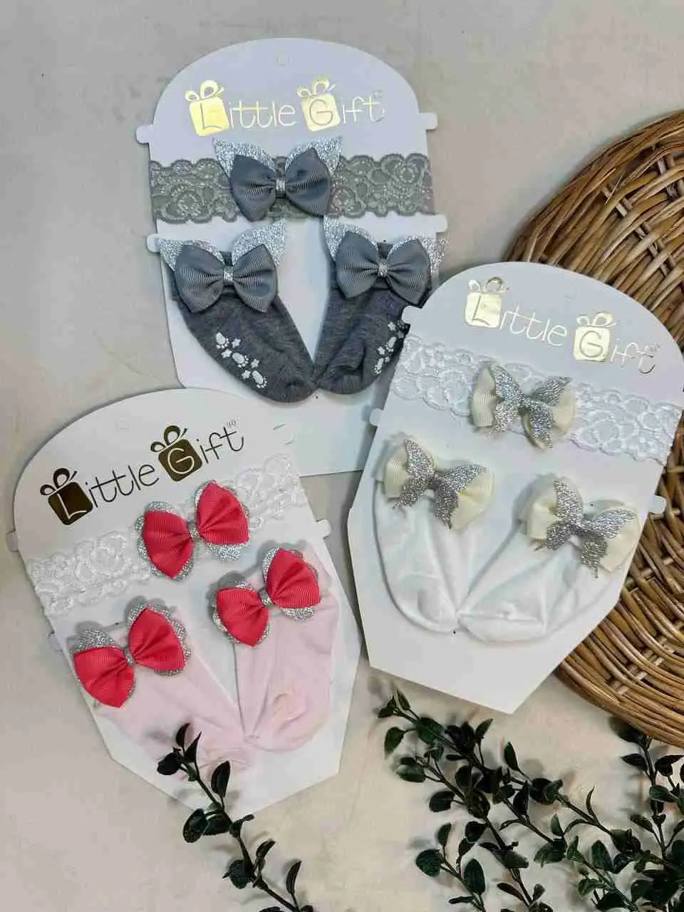 ست هد و جوراب پاپیونی نوزادی و کودک کد ۷۱۰۲۲ 
