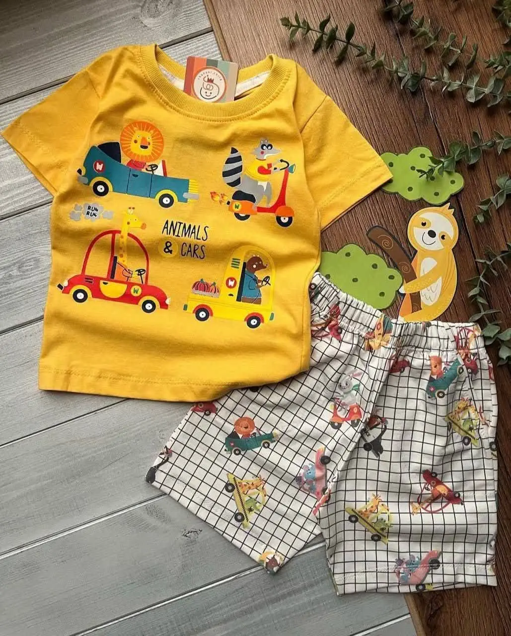 ✴️نام: ست بلوز شلوارک طرح ماشین
