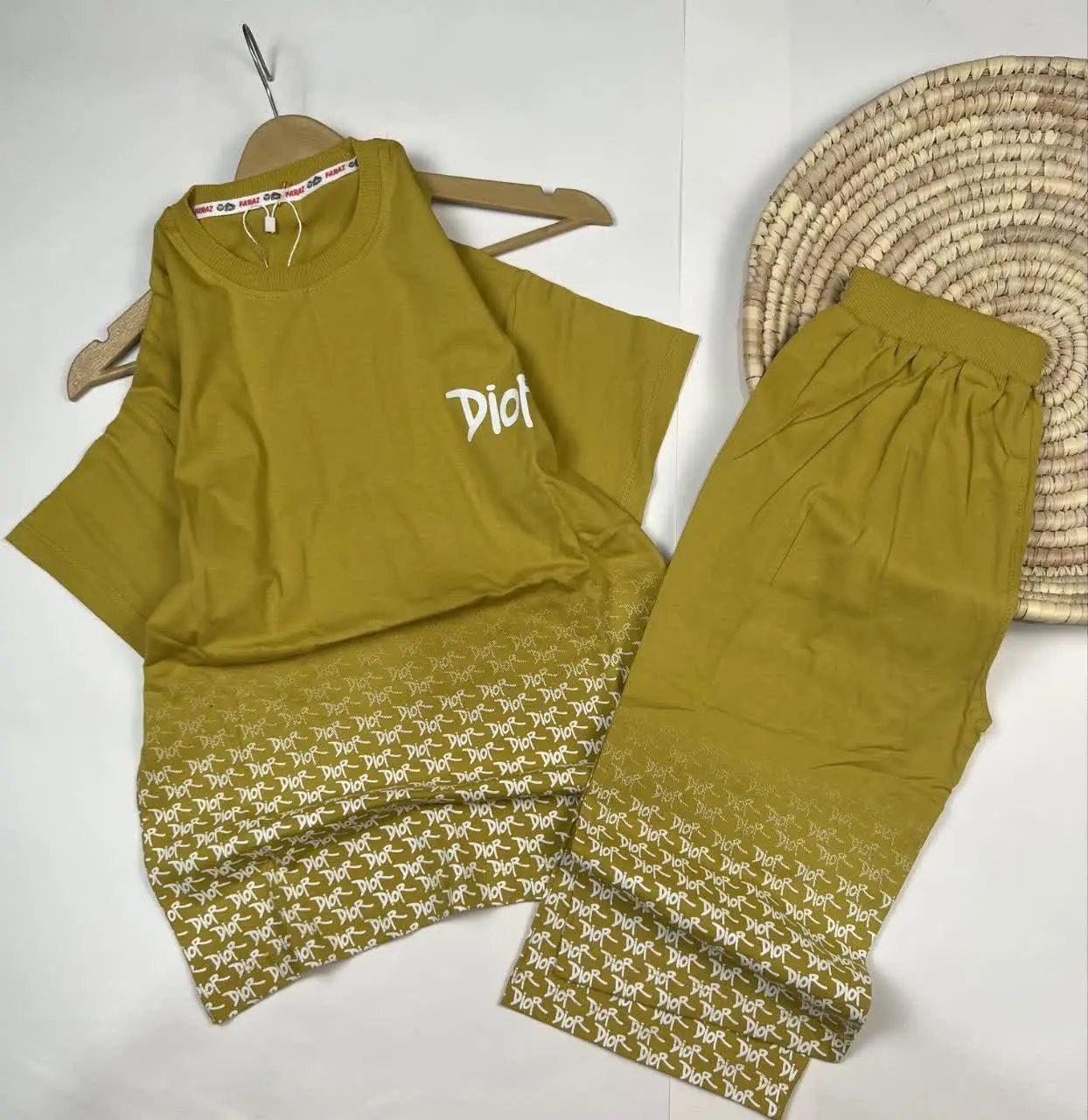 جنس سوپر پنبه لاکرا درجه یک