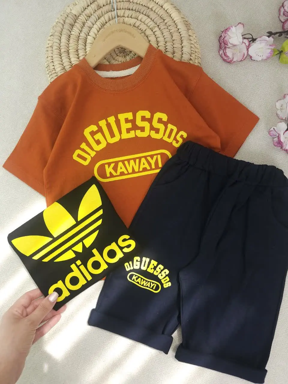 تیشرت و شلوارک آدیداس
