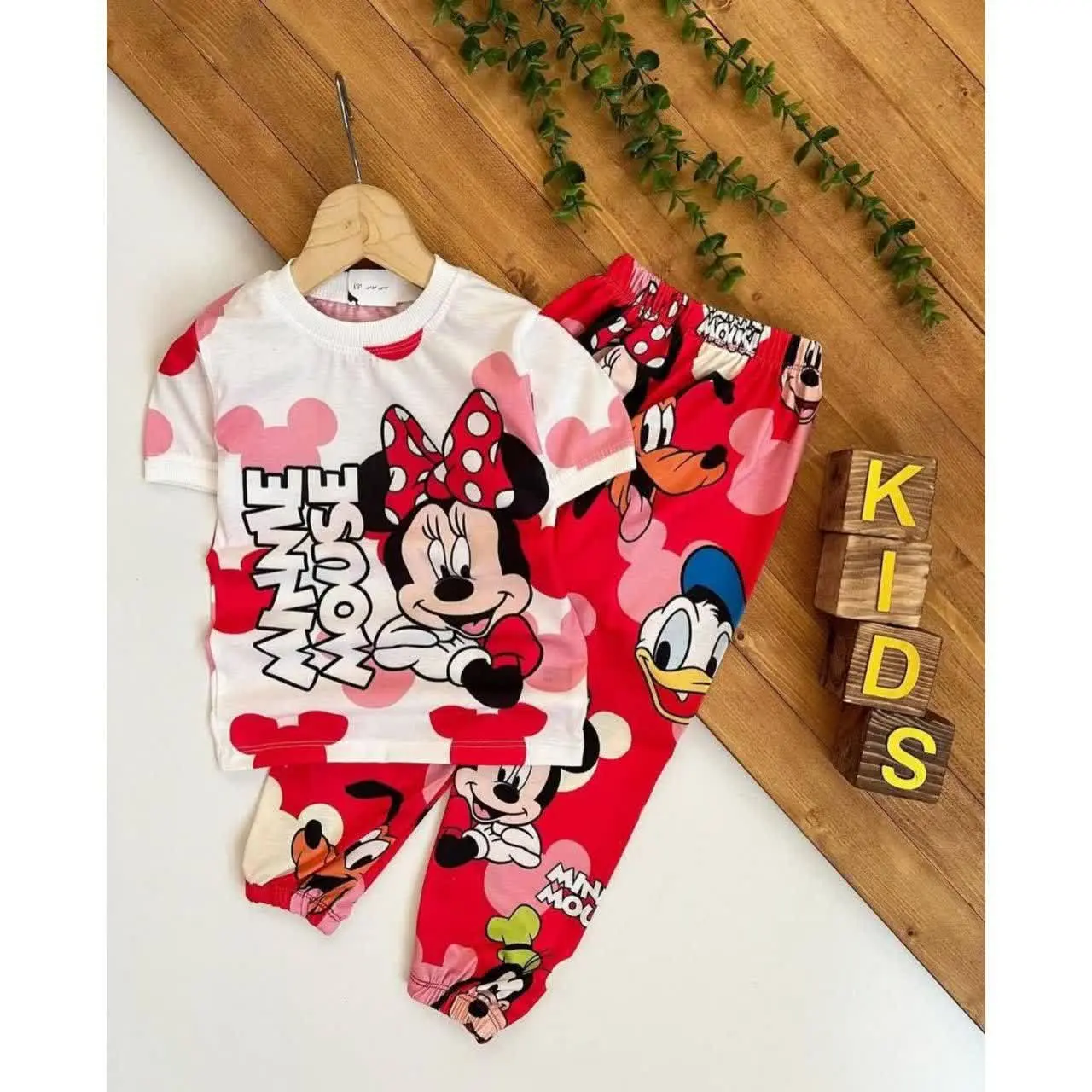 ابتدا عکس مدل درخواستی را به ادمین ارسال کرده و استعلام موجودی بگیرید
