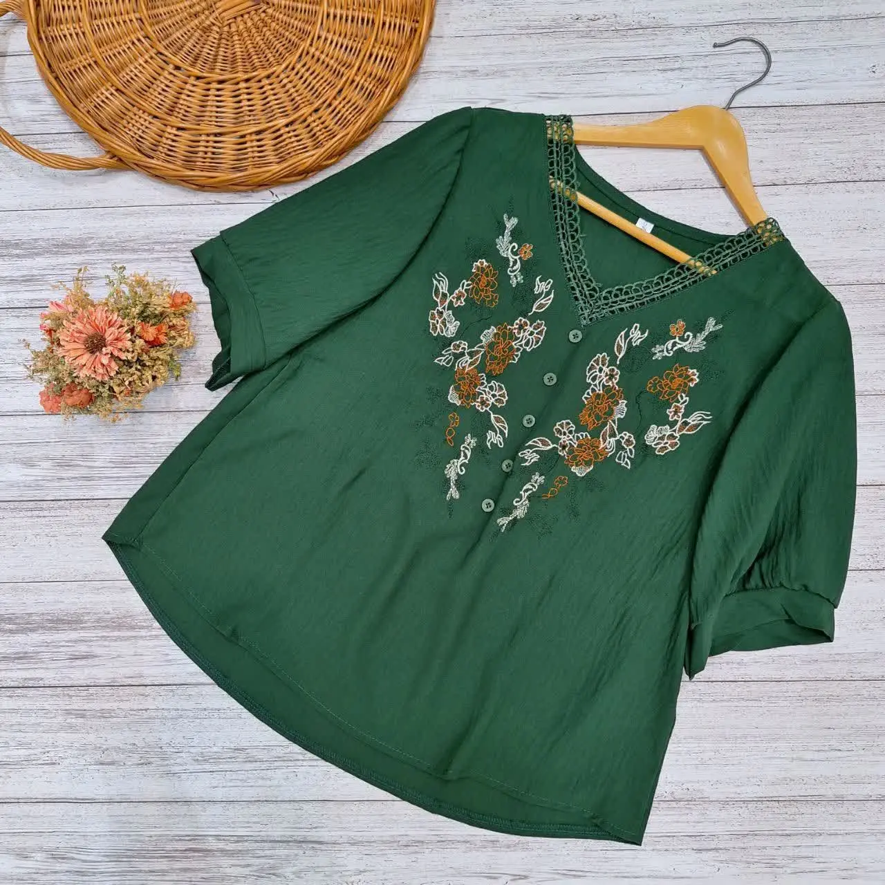 👚نام: شومیز وارداتی دو گل 😍😍
