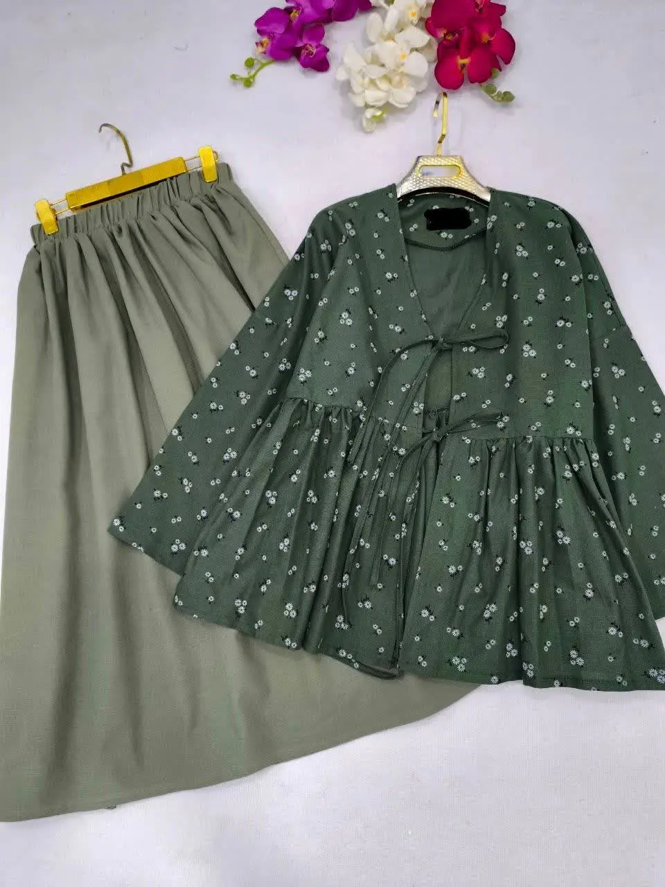 🌷نام: ست شومیز دامن شکوفه 
