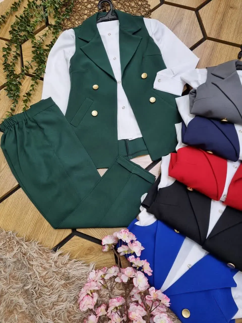 🇮🇷🧥🧶👗👚👔🎽👕👖💎
