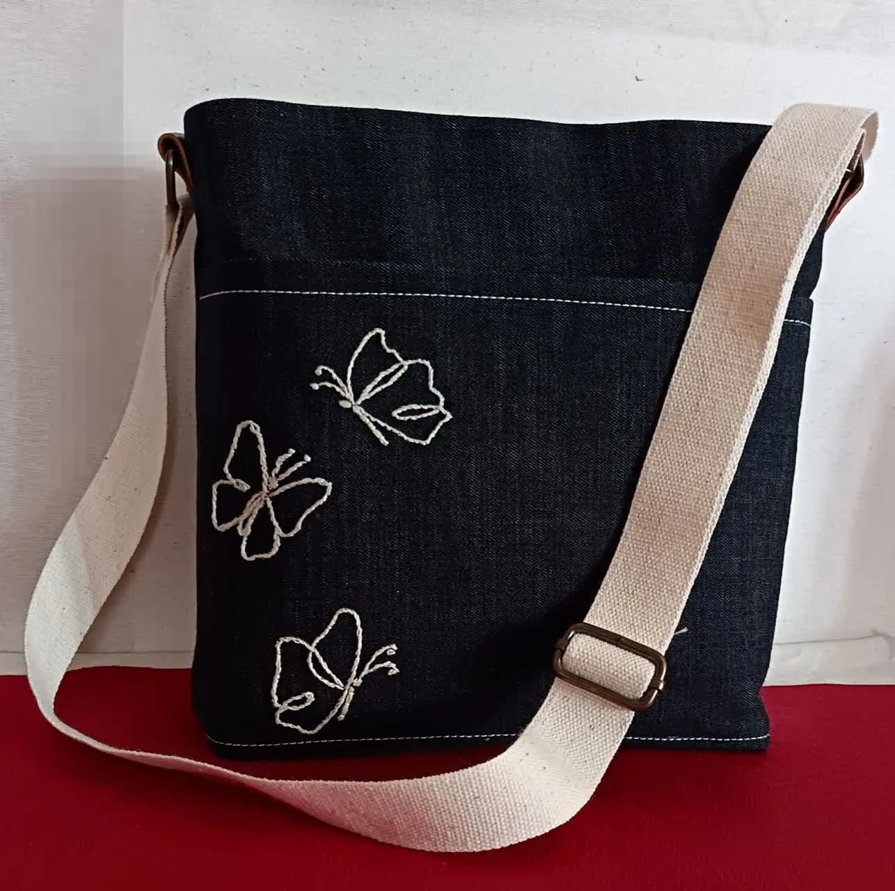 کیف جین پروانه
