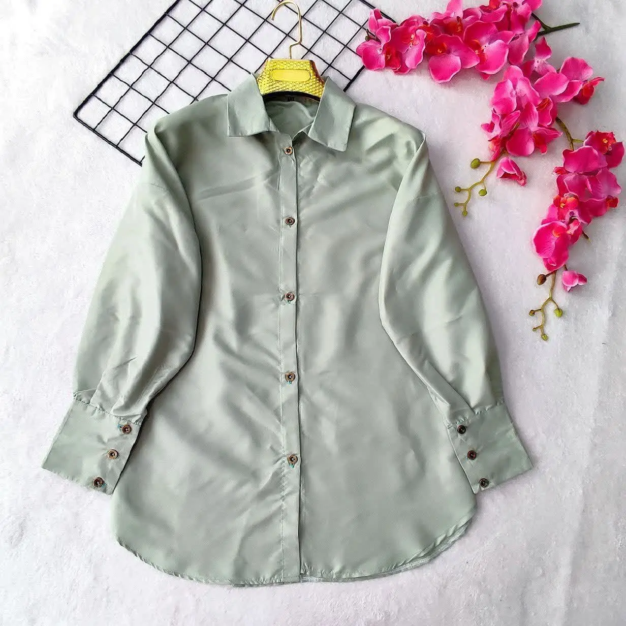  نام: شومیز سه دکمه
