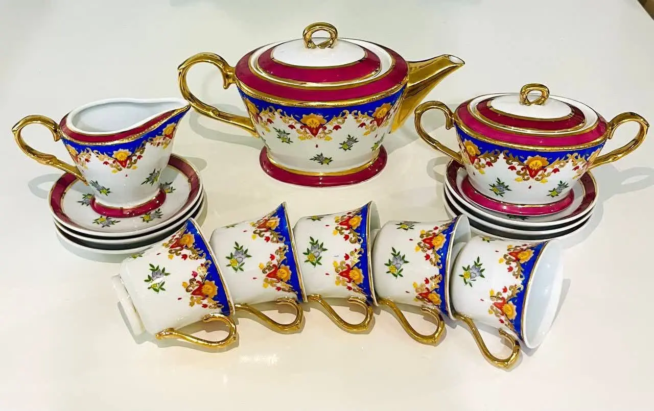 سرویس ۱۶ پارچه چای خوری 
