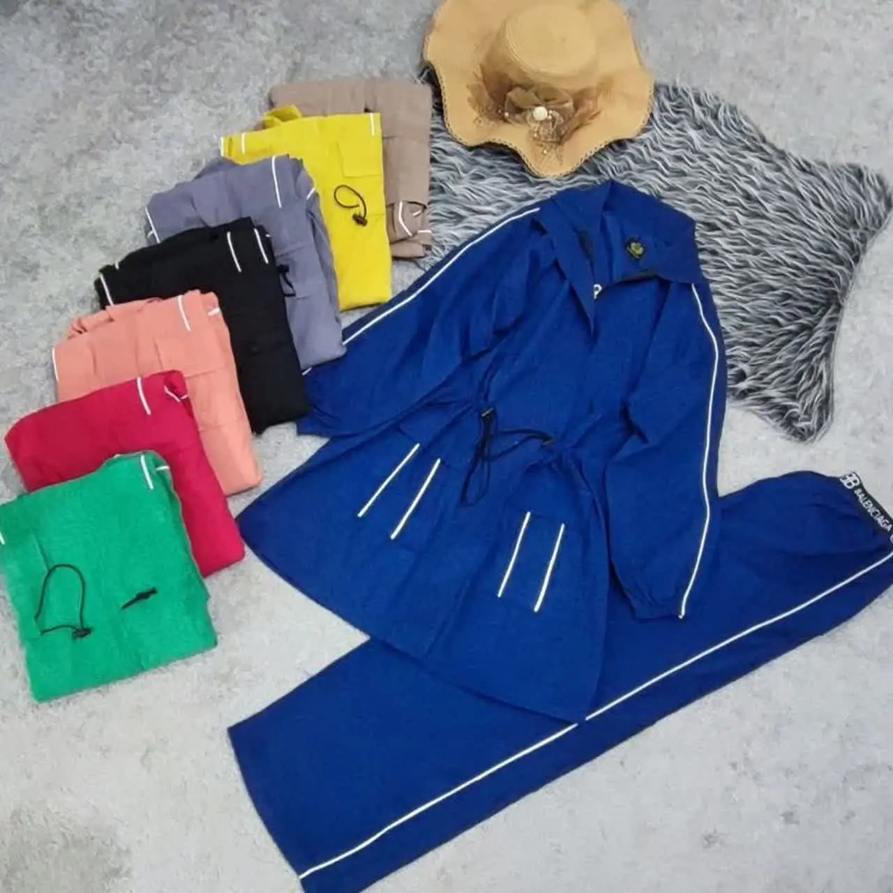 پوشاک موعود