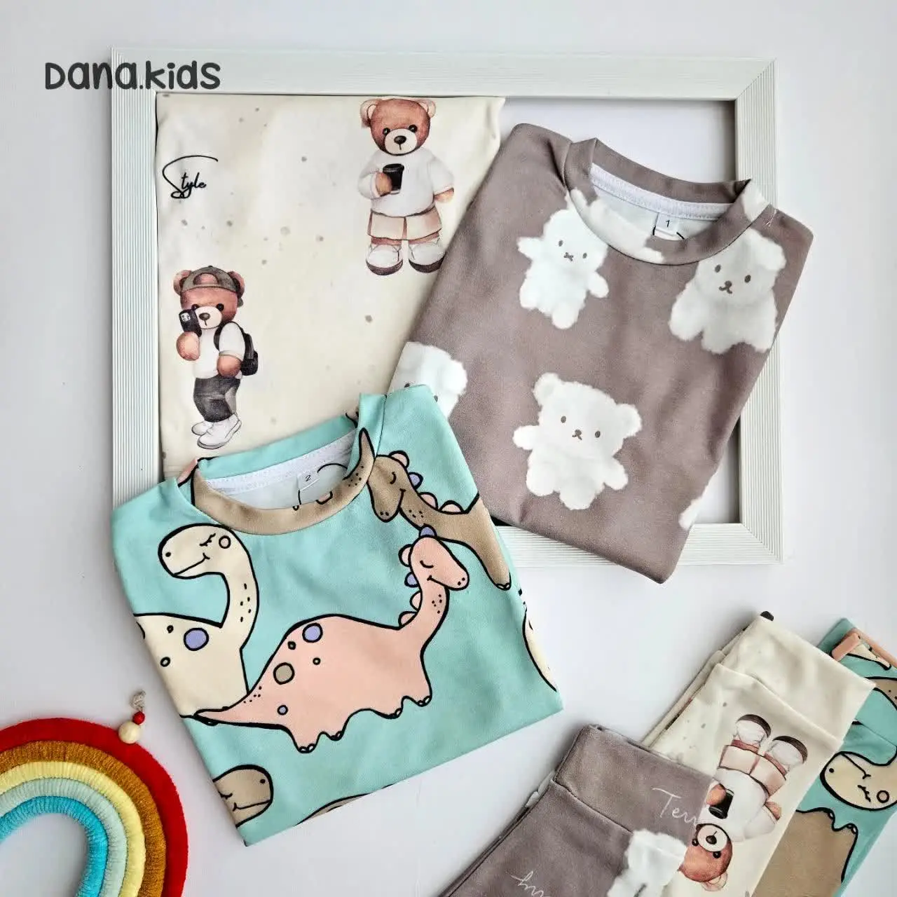 ممنون میشم با لایک و کامنتهاتون از پست جدیدمون حمایت کنید🥰
