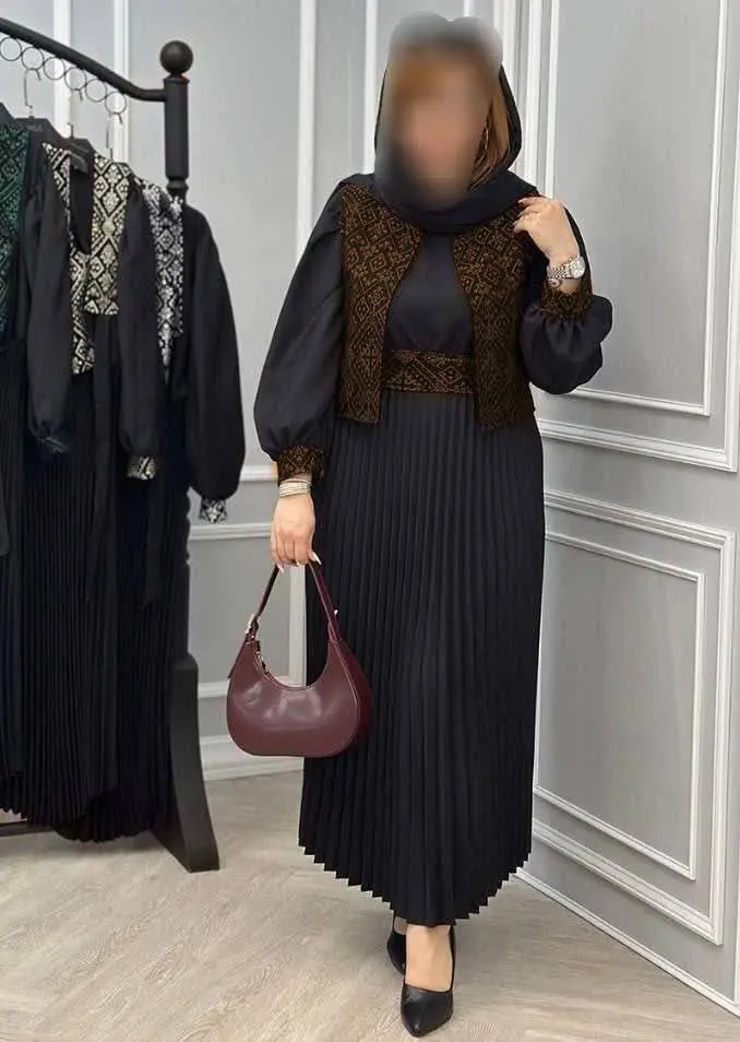 👚 نام: سه تیکه مهلا

