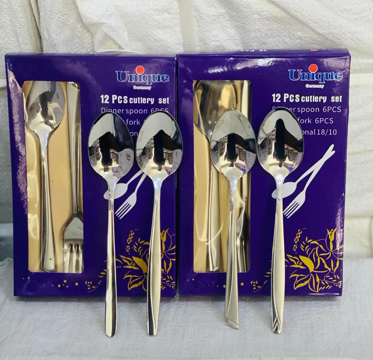 📌قاشق و چنگال کارتن بنفش یونیک
