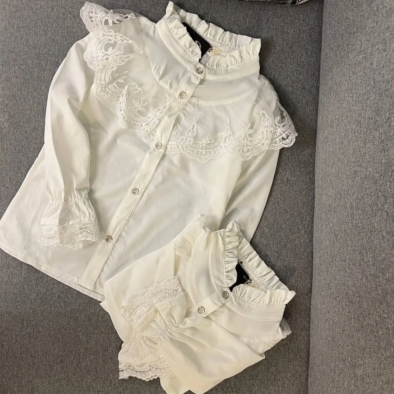 تورها دو مدلن رندوم ارسال میشه🙏🏻
