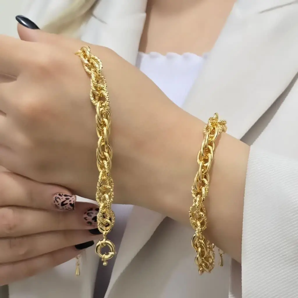 دستبند طرح طلا