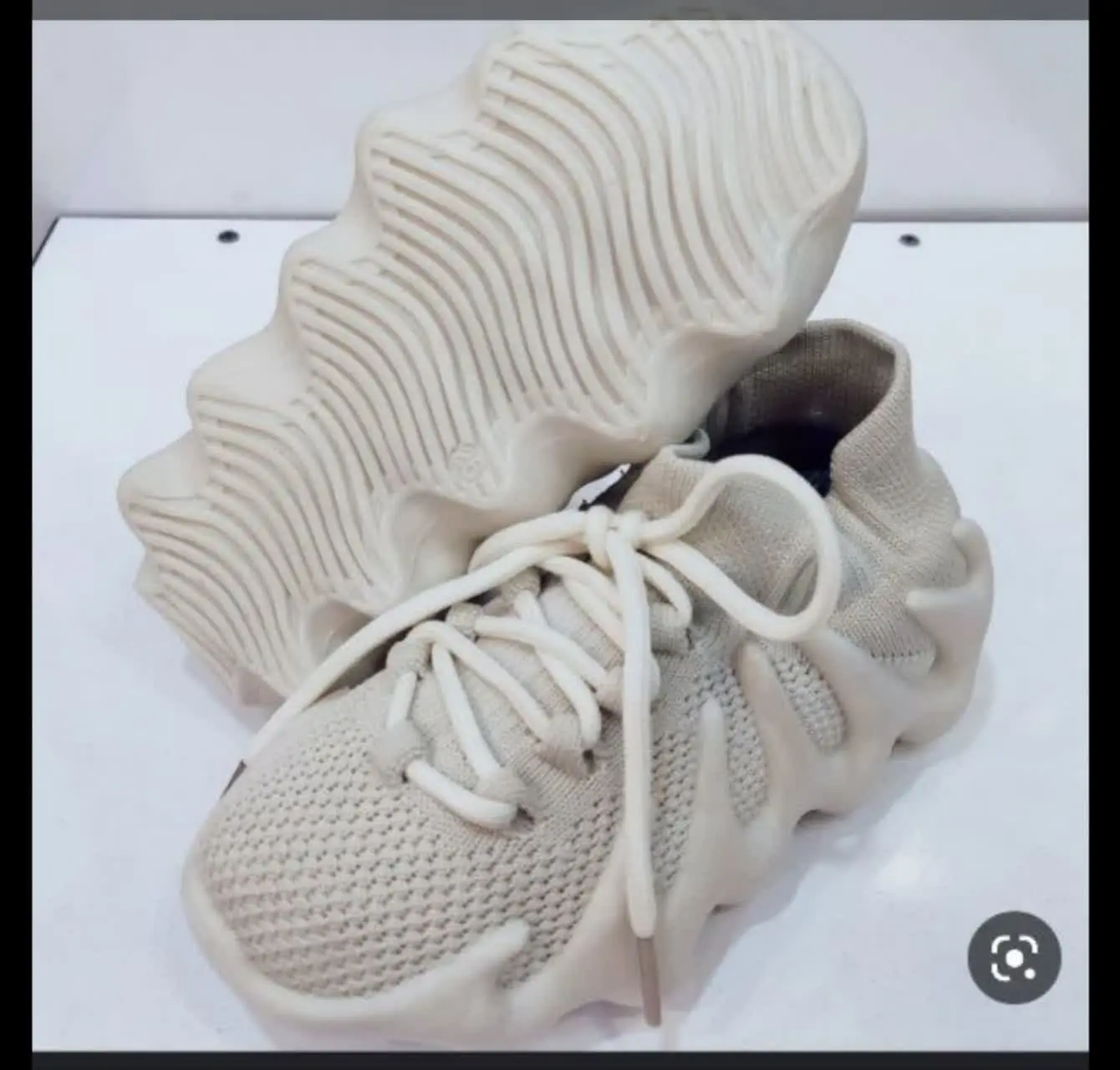 جورابی خرچنگی🦸‍♀
