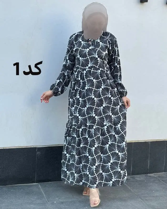 🧵🪡ساحلی فلور سفید مشکی یقه بند دار 
