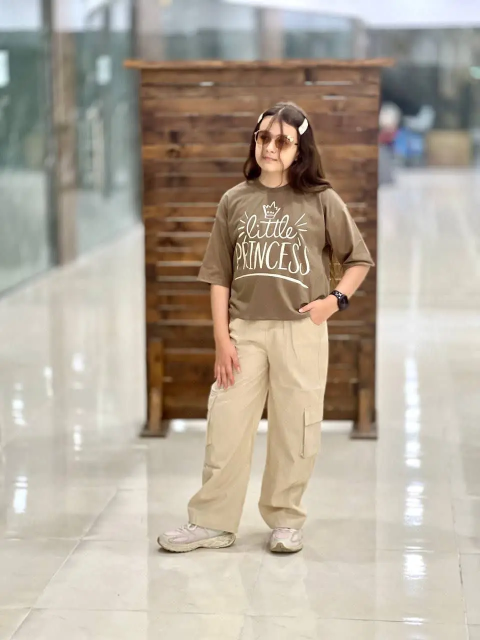 🌸کراپ باشلوارلنین دخترانه طرح Hello🌸
