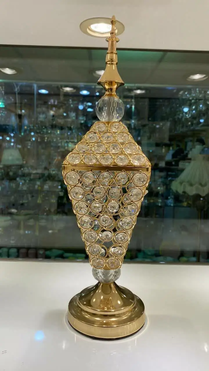 ☑ کد: ۶۱۱۷۰
