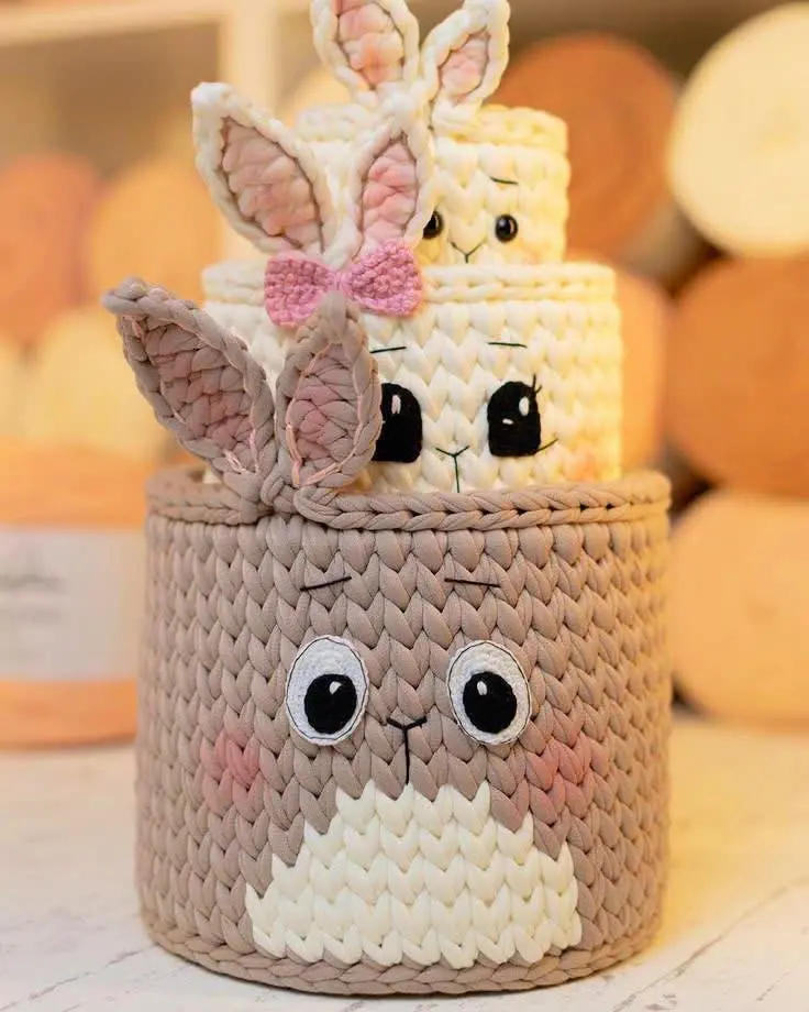 اوخداااا چه مظلومیت خاصی تو چشاشوشه🥺😍
