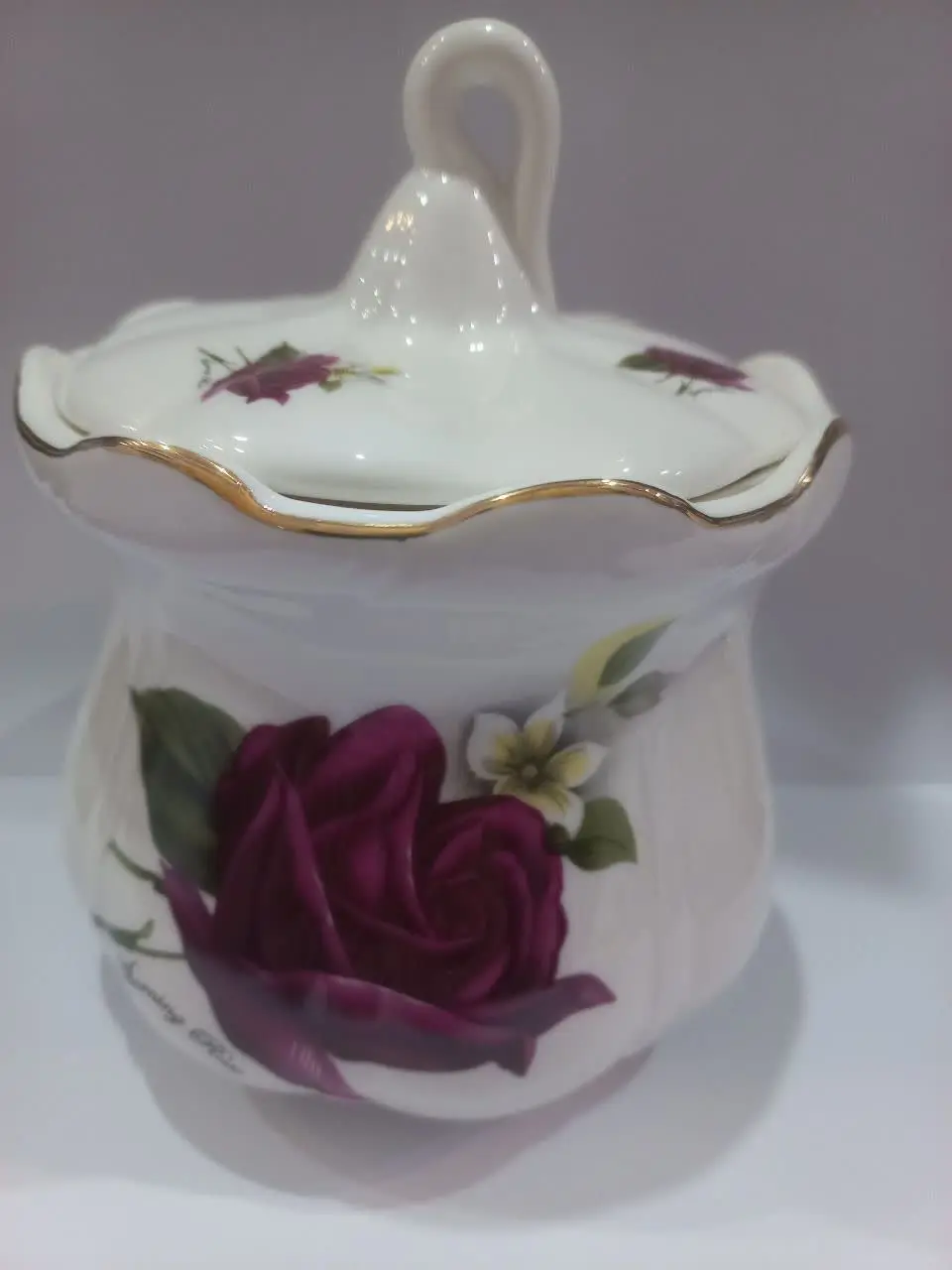 #شکلات خوری خارجی
