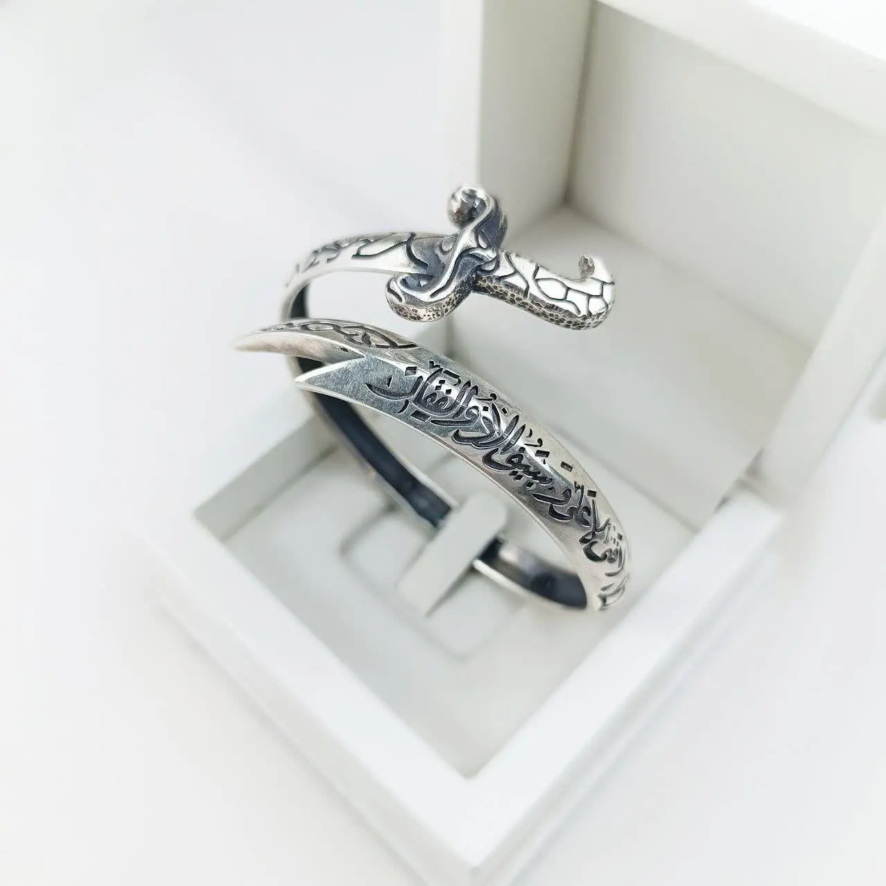 دستبند نقره مردانه مدل شمشی...