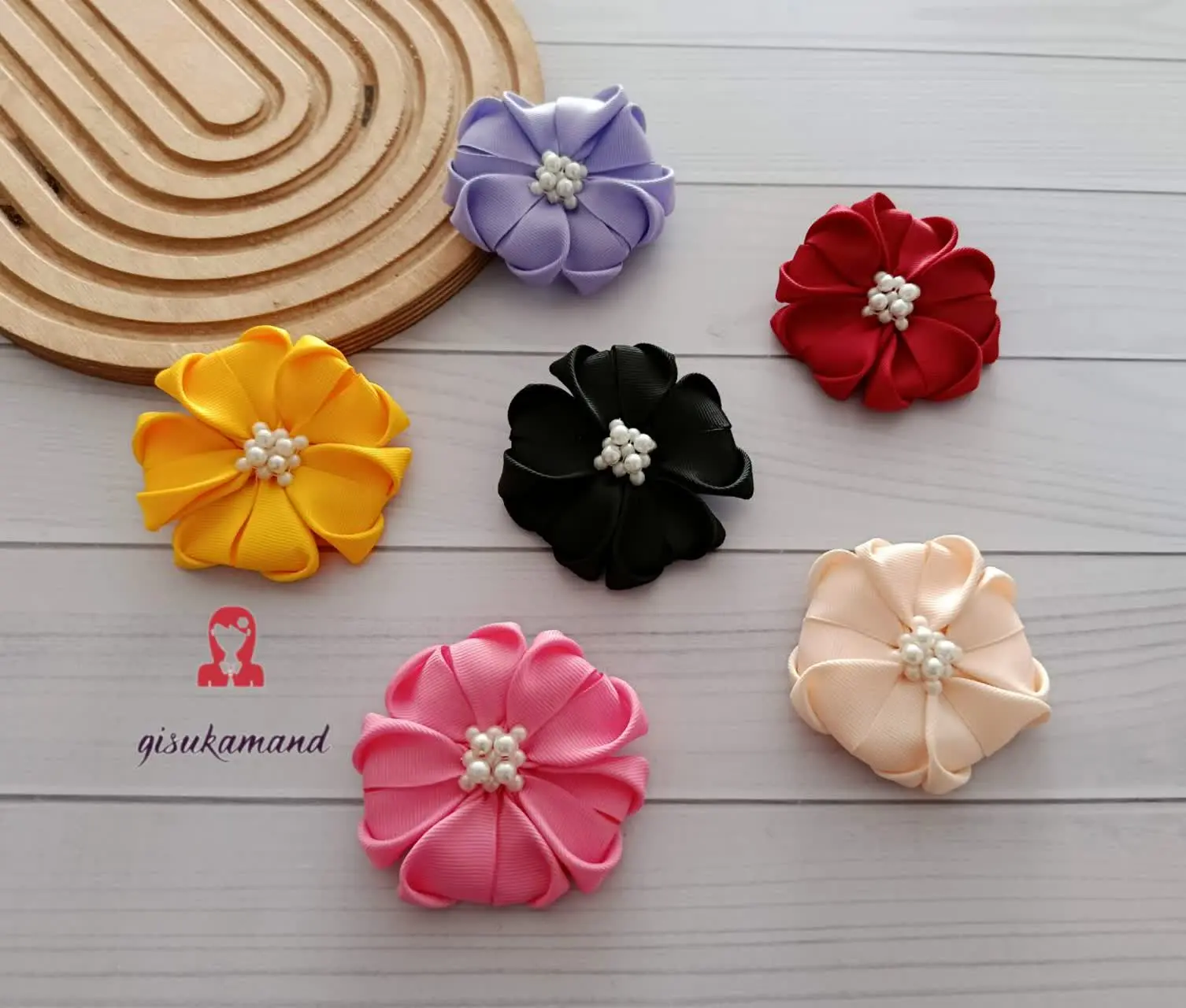 گلسر پنج پر مرواریدی🌺