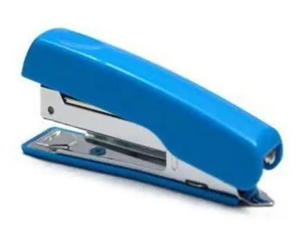 ماشین دوخت ۱۰ فیلیپ در رنگ‌های متنوع
