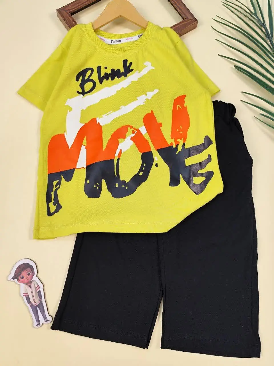 تیشرت شلوارک blink 
