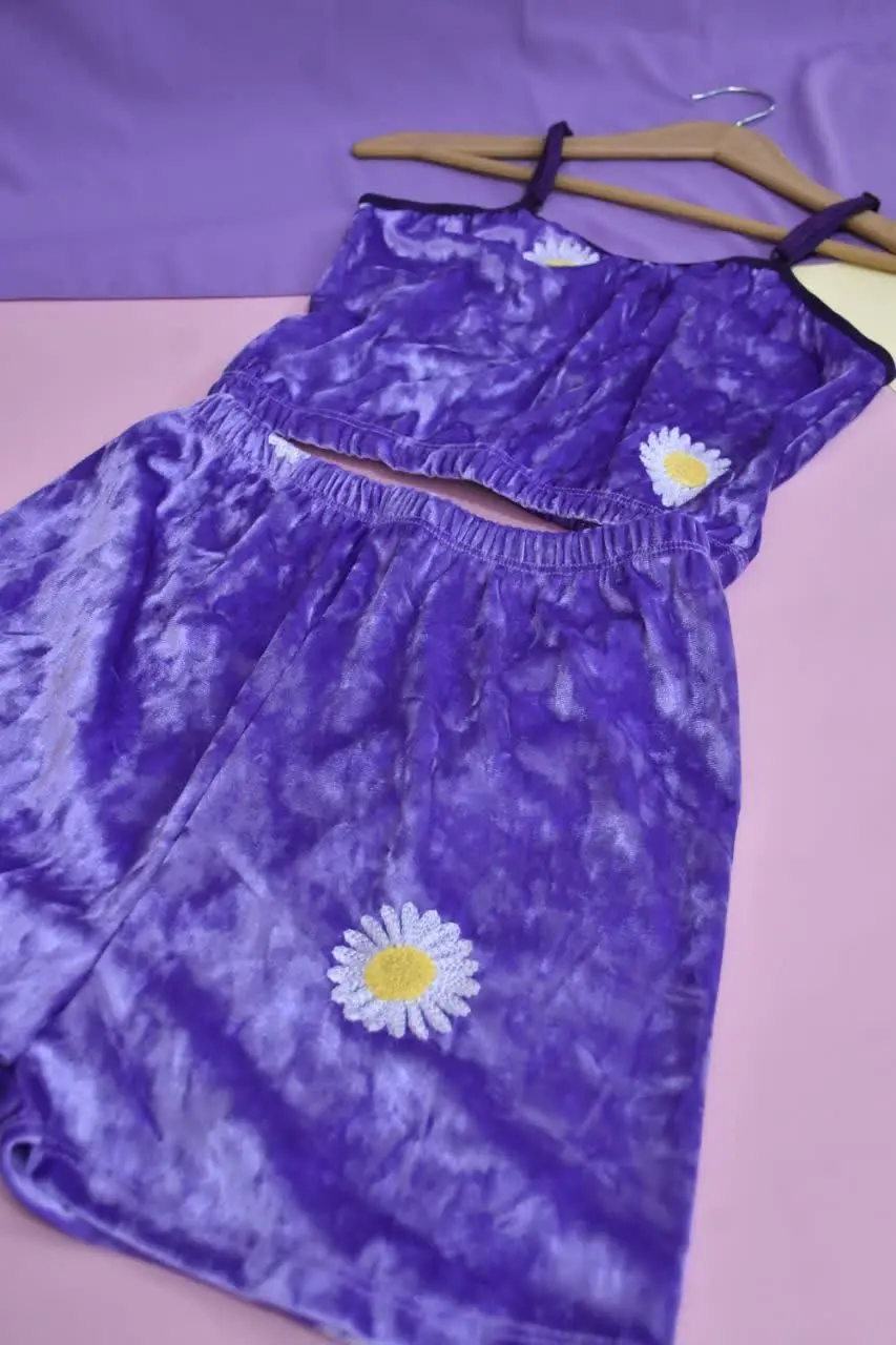 ست تاب شورتک مخمل😍
