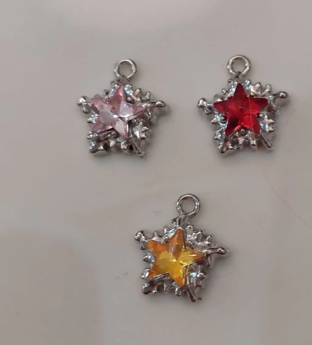 ستاره قیمت خرید ۱۸۰۰۰