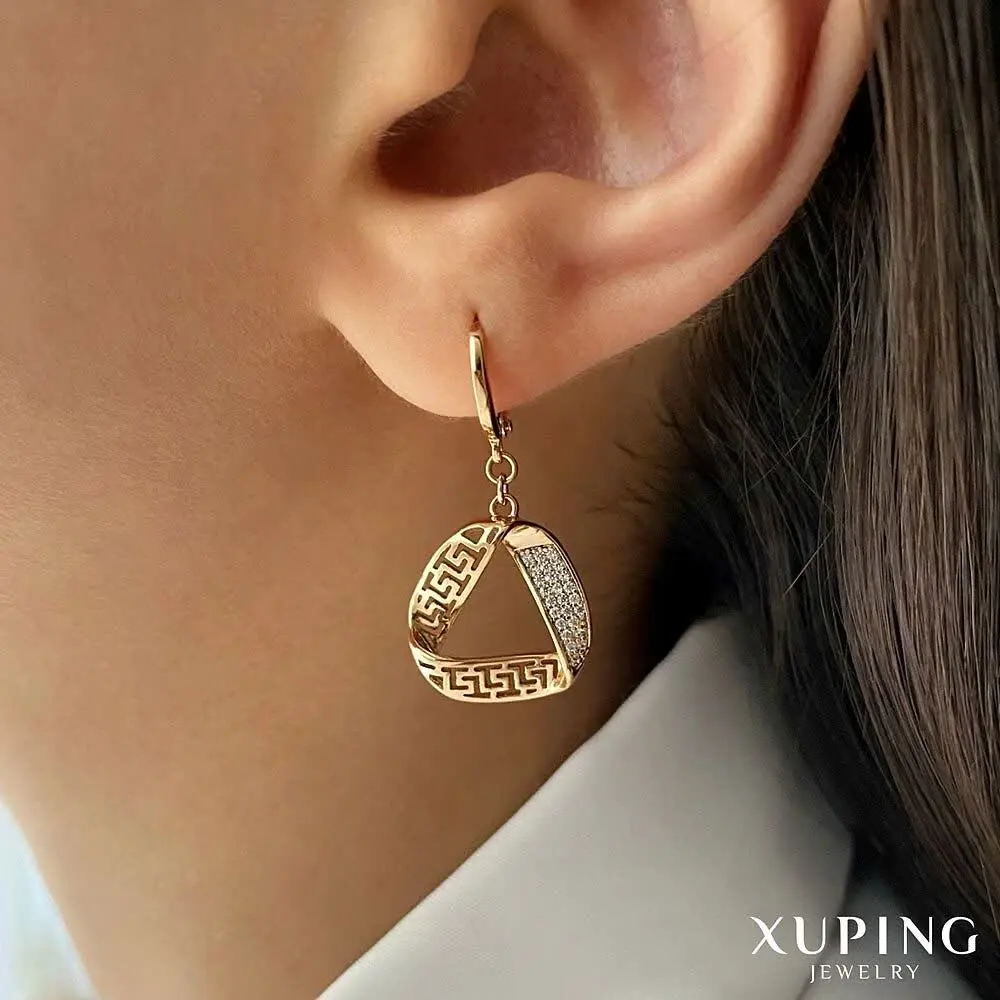 #گوشواره آویز ورساچه از برند #ژوپینگ🤩💫😍
