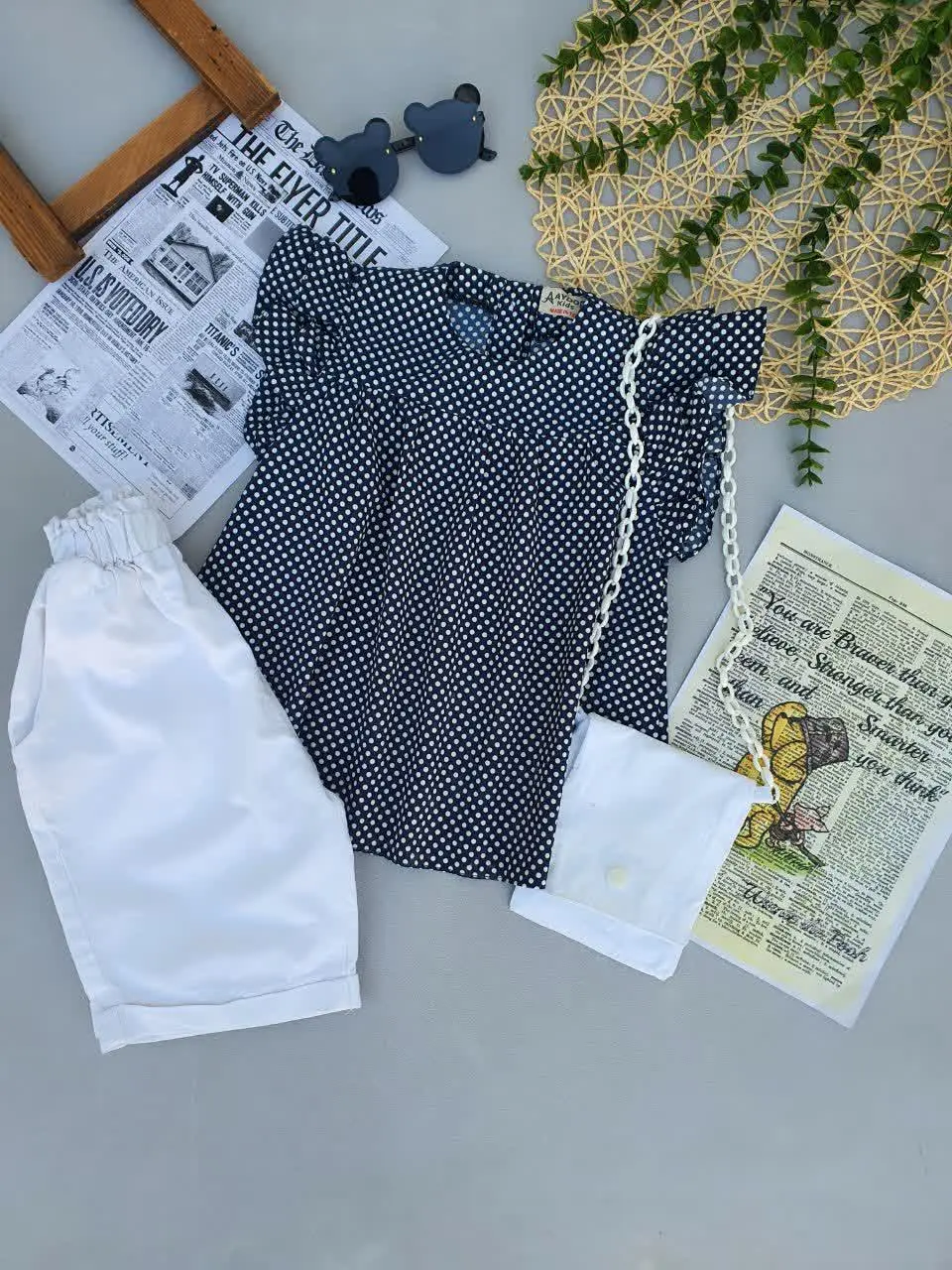 ست عروسکی میخواستی؟؟ 
