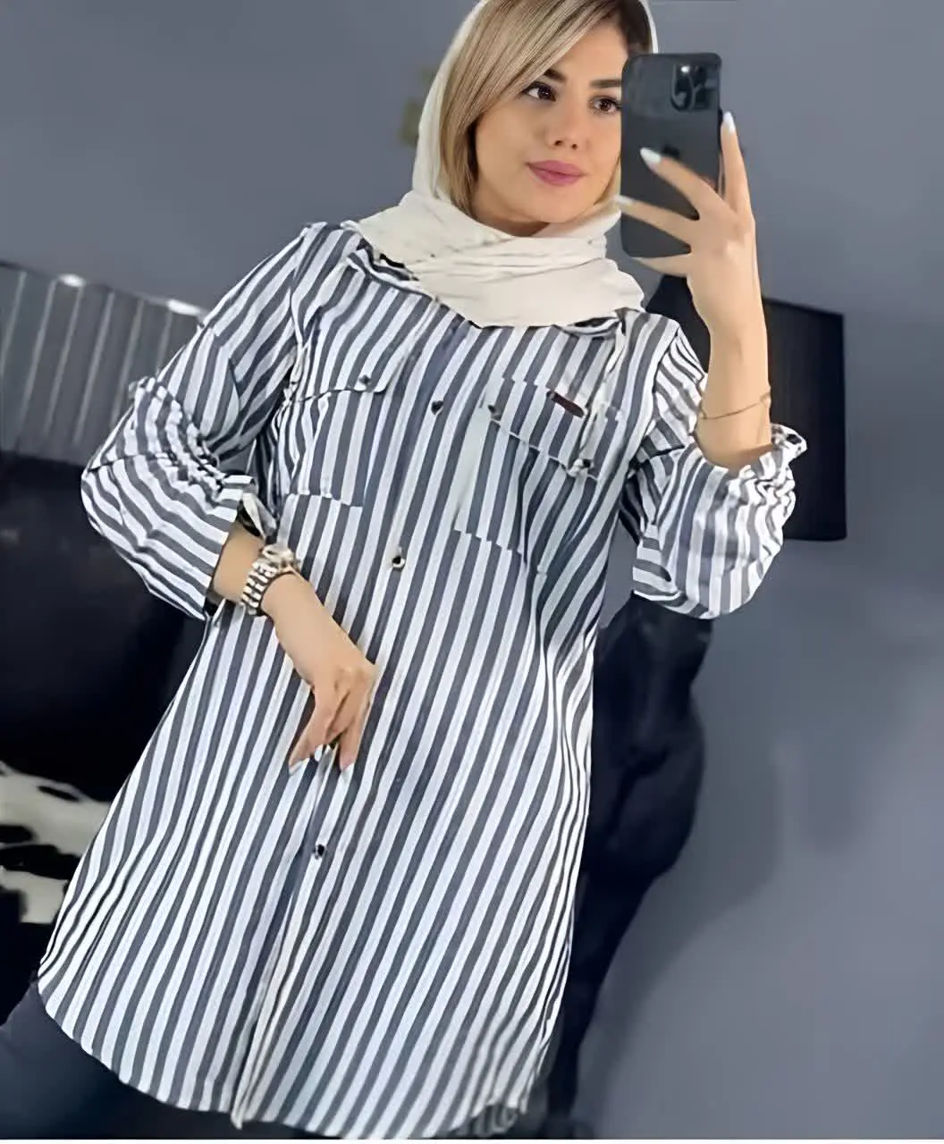 نام👗مانتو خطی پشت بلند

