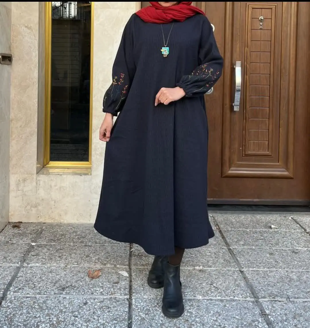 ی مدل جذاب گرم و نرم عالی و بلند که دم استین گلدوزی شده👌
