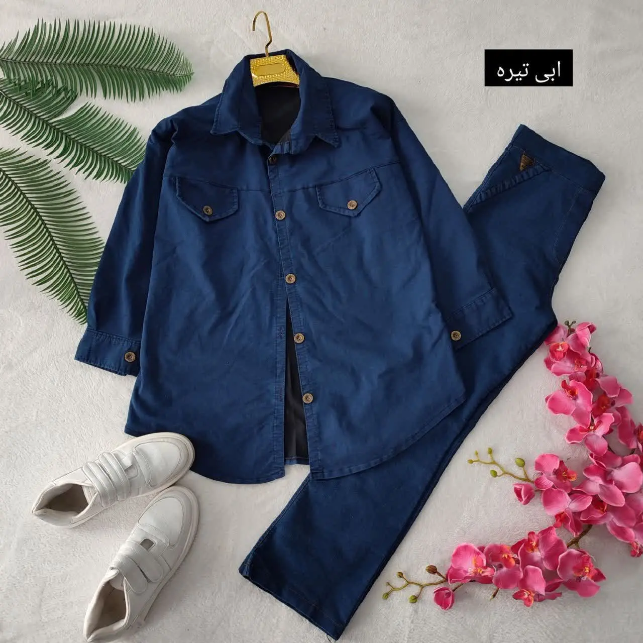 🌸 نام: مانتو نیل
