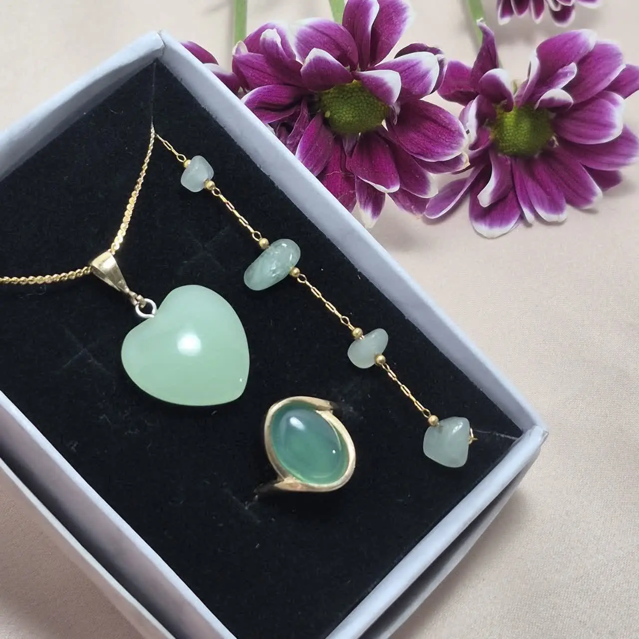 زنجیر مدل دیگه موجوده قیمت ۹۵ تومن
